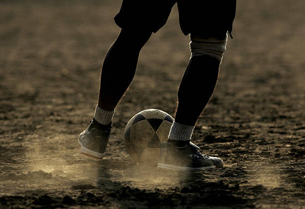 九人制足球比赛战术调整：规则对阵容的影响