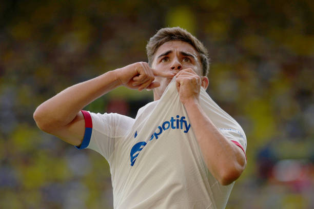 三人足球比赛场地要求:尺寸图及划线规则