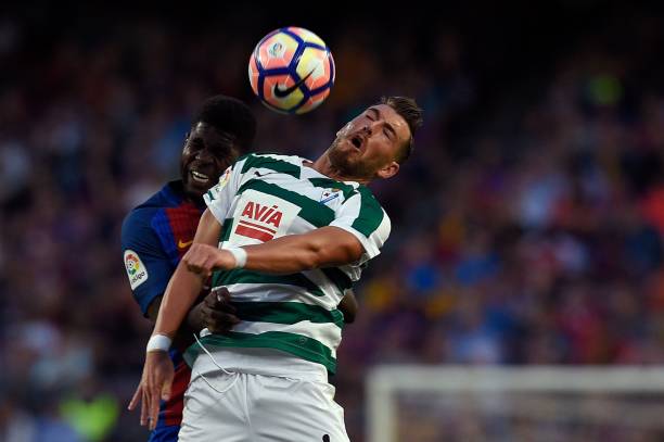 欧冠附加赛名额规则调整：对中小联赛的影响