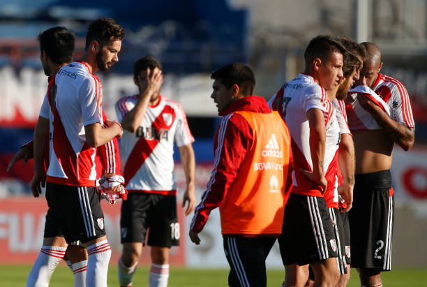 23足球战术复盘：阵型变化与胜负关键