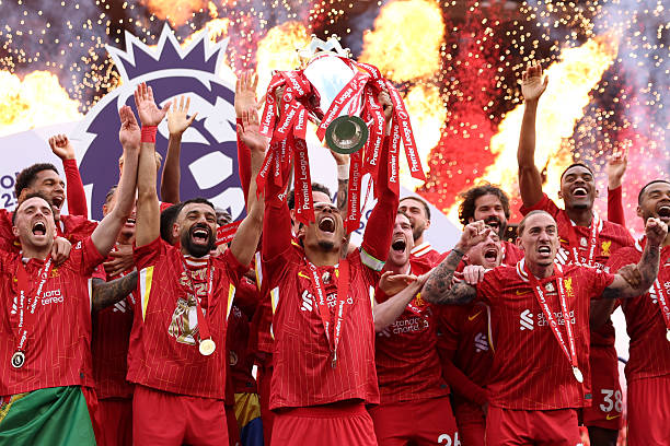 阿根廷10号的传承:从马拉多纳到梅西的荣耀之路