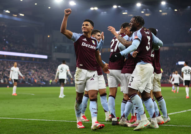 那些年惊艳欧冠的表演瞬间：碧昂丝、酷玩乐队经典回顾