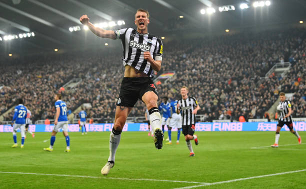 从规划到运营：足球场建设必备的5大证件