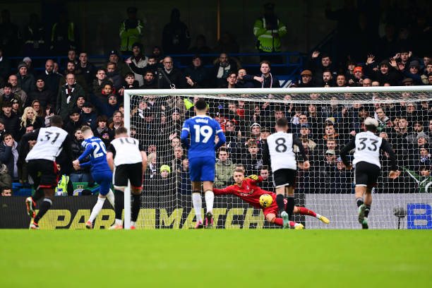 六人制足球比赛时间规则:上下半场时长与中场休息规定