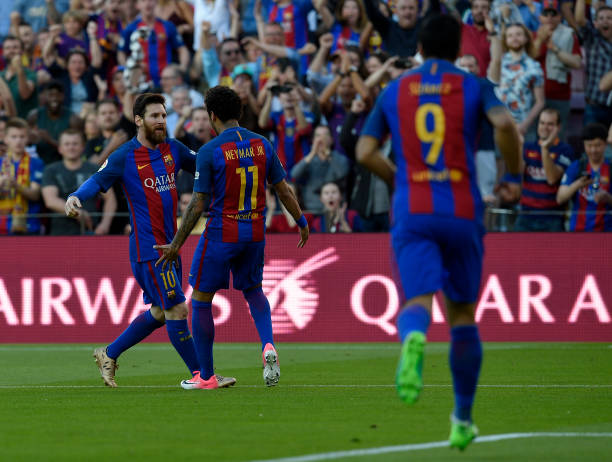 1987年出生的梅西：足球史上最伟大的球员之一