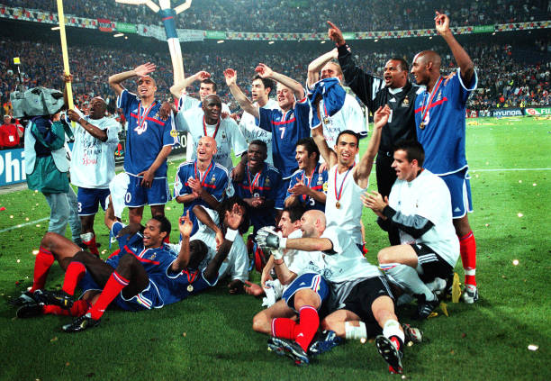 足球场建造必知:标准场地的长度和宽度规范