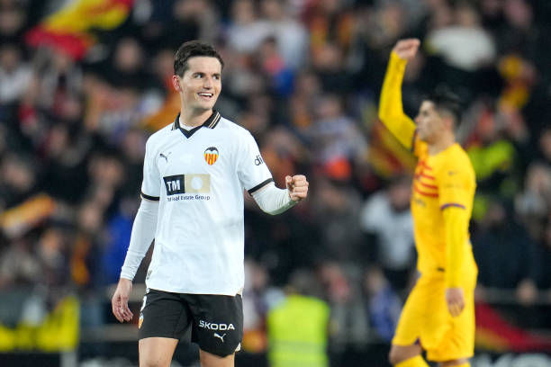 谁将挑战巴黎圣日耳曼的法甲霸主地位？