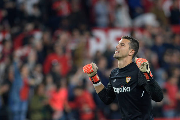 （侧重于实用技巧，帮助观众即时判断）