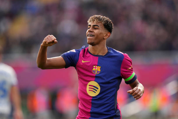 任意球得分高手养成:精选进球视频+实战技巧