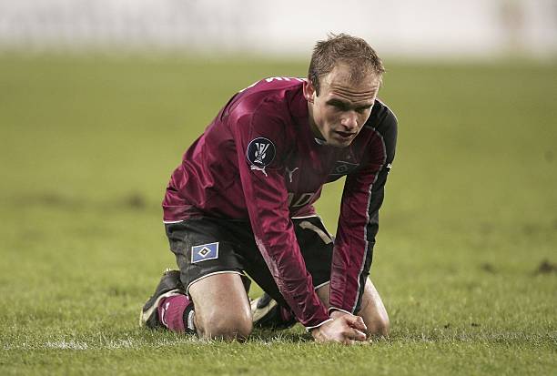 C罗加盟沙特联赛年薪曝光：超越梅西成足坛第一高薪