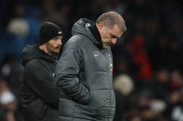 欧冠巅峰对决：利物浦VS巴黎圣日耳曼，谁将笑到最后？