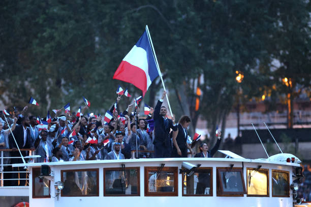 乒乓球男单焦点战!樊振东VS张本智和巴黎奥运会比赛日期公布