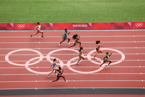 劳拉的训练秘诀:如何成为跳高冠军