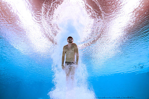 9秒58！博尔特打破男子百米世界纪录，成就传奇