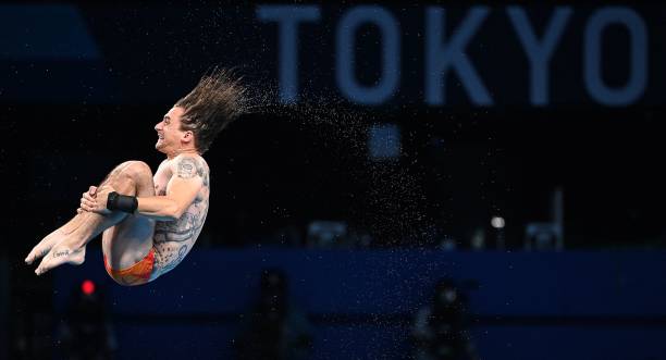 田径二级运动员标准：如何通过训练达到达标成绩