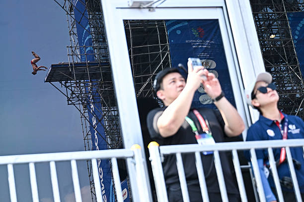 宝马赛事回顾：往届精彩瞬间与感人故事