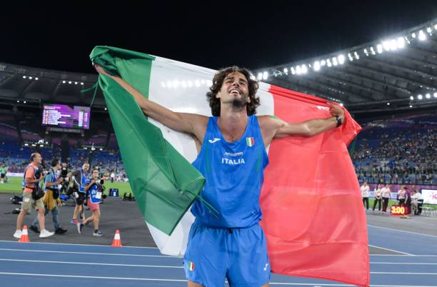 全红婵主要成绩盘点：东京奥运会、全运会辉煌时刻