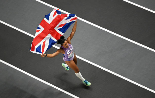 竞走比赛中黄牌上的“L”代表什么含义?