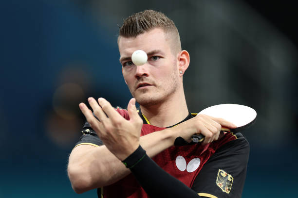 儿童乒乓球桌尺寸对比:标准款vs迷你款怎么选?