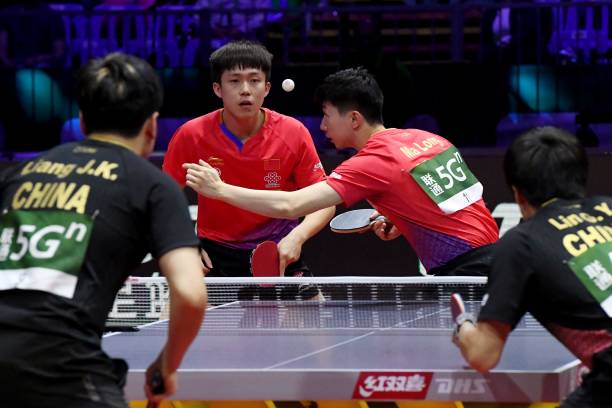 乒乓球精彩对决回放：国乒巅峰之战全程回顾