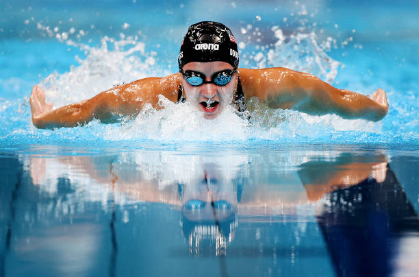 游泳救生员证考试合格分数线是多少？考试难度与备考指南