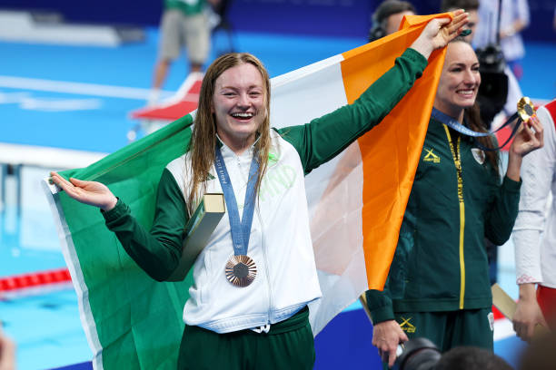 鱼游的力学:揭秘鱼类高效游泳的科学