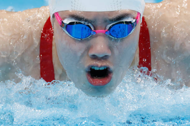 游泳手部动作的关键技巧与要领