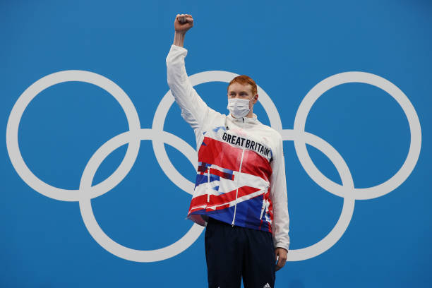 Free!中的游泳技巧与训练：真实与艺术的结合