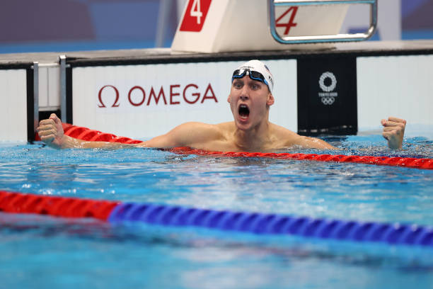 游泳的究竟是什么?——从生物学角度解析游泳行为