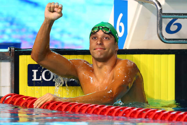 常见游泳耳部问题解答:进水、感染与防护全解析