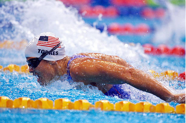 游泳对儿童发育的影响：好处多还是坏处多？