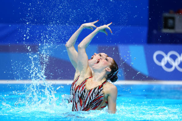 蛙泳燃脂效果大揭秘：一小时消耗热量实测