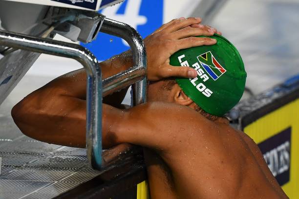 游泳比赛解说中的策略分析与选手介绍技巧