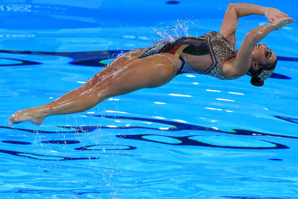 高血压女性游泳锻炼的优缺点全面探讨