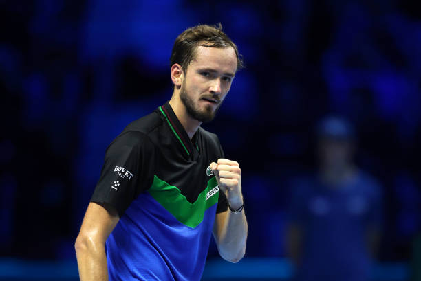 抽签获胜后，选手在比赛中能获得什么好处？