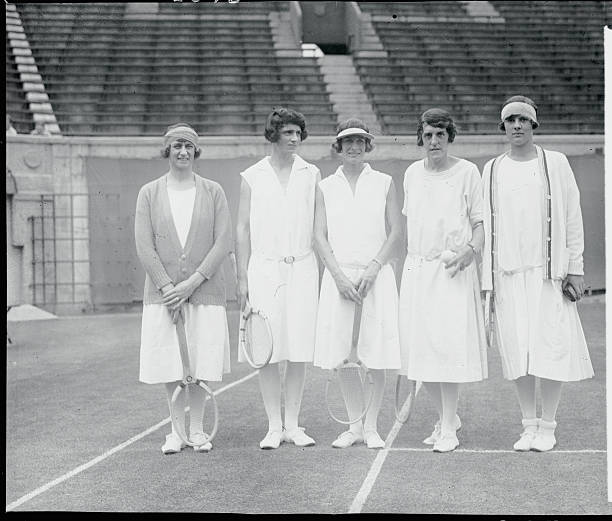 温网现场直击:草地上的优雅对决,谁将问鼎冠军?