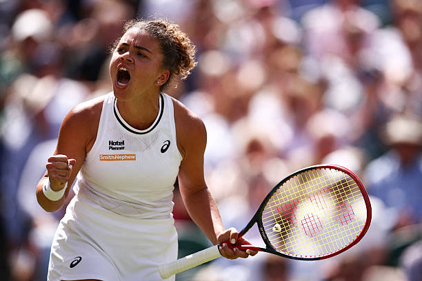 网球精彩集锦：盘点今年ATP巡回赛十大最佳击球回放