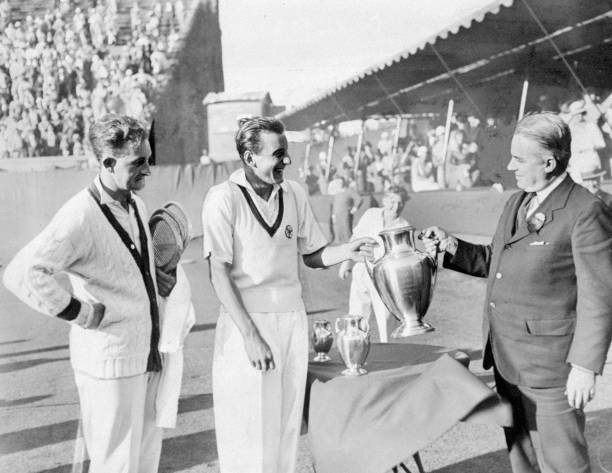 外用VS口服:治疗网球肘哪种药物更有效?