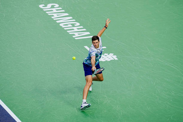 从草地到红土：探索四大满贯的不同场地类型