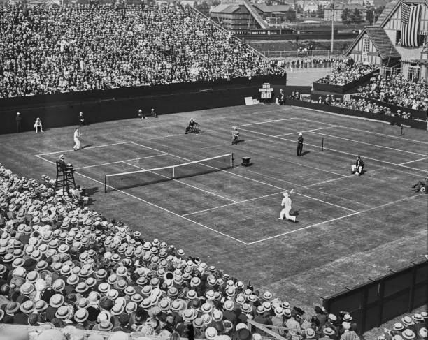 费德勒在哪些大满贯赛事中曾中途退出？