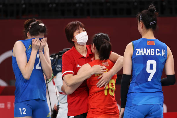 心理与技术的结合:如何在比赛中稳定发挥发球水平