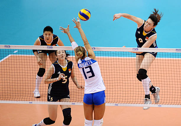 6人制排球发球规则与技术规范