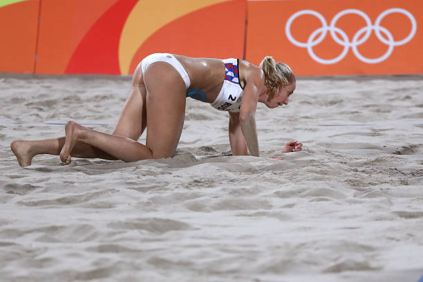 排球比赛中的位置轮换规则:如何正确执行轮转