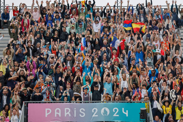 排球比赛标准场地尺寸详解:长宽与区域划分