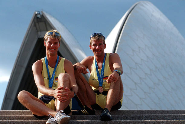 排球手势技巧解析:帮助中学生提升比赛表现