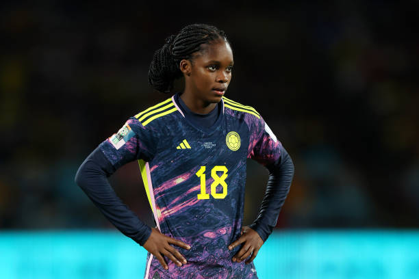 主帅战术布局：国足世预赛的制胜之道