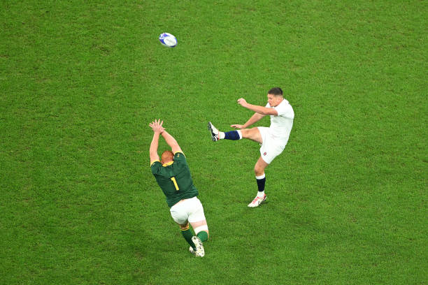 2026年世界杯资格赛:更多国家将为48个席位展开激烈争夺